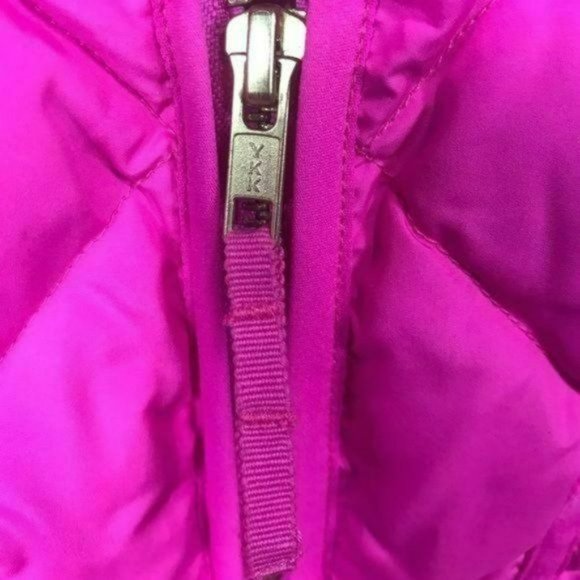 J. Crew Quilted Excursion Down Puffer Vest Barbiecore Hot Pink, Size Small - Picture 5 of 6